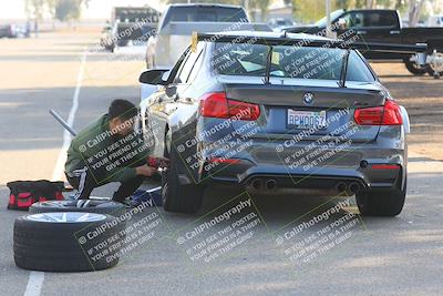 media/Nov-11-2022-GTA Finals Buttonwillow (Fri) [[34b04d7c67]]/Around the Pits/